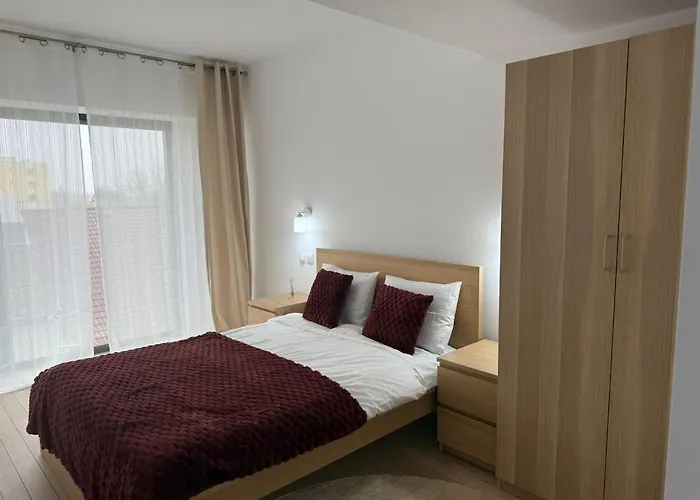 Lumera Near The National Cathedral Апартаменти