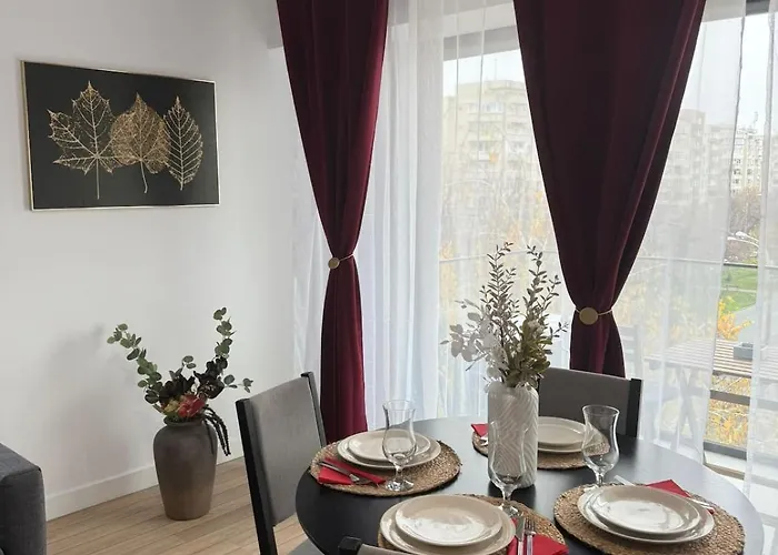 Lumera Near The National Cathedral Апартаменти